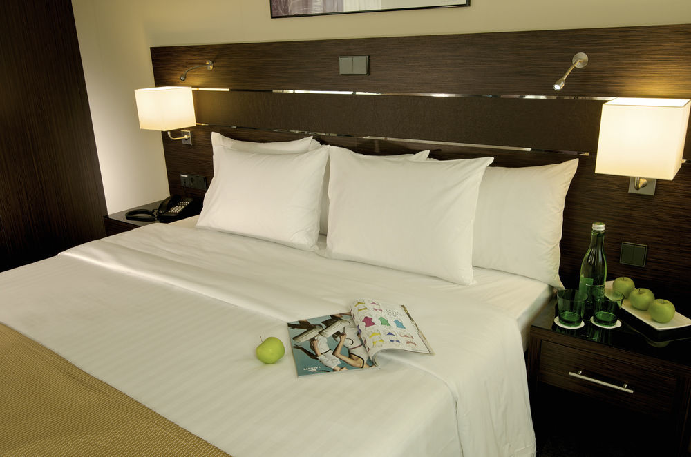 คอร์ตยาร์ด เวียนนา พราเทอร์/เมสเซอ Hotel ภายนอก รูปภาพ